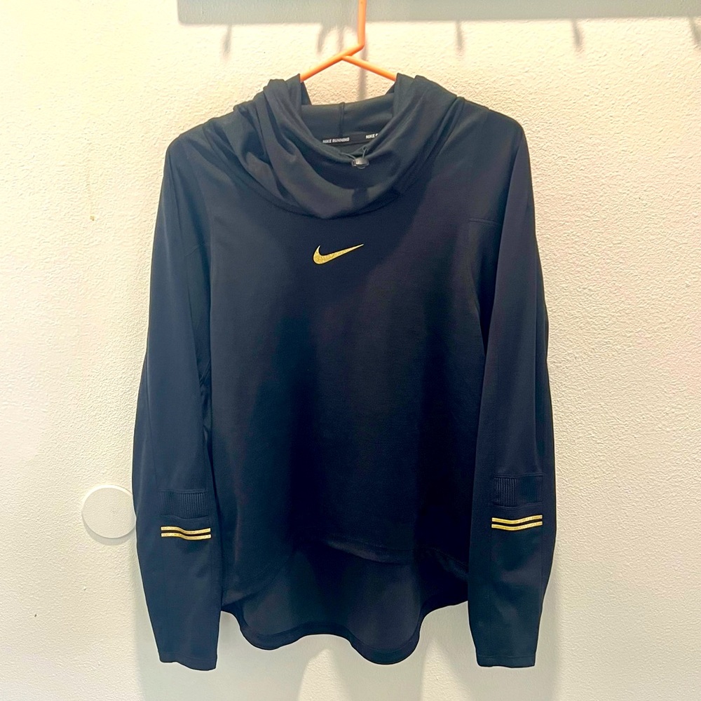 Nike Dry-Fit Light Hoodie